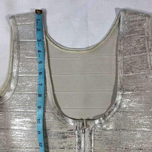 NWT Herve Leger Paris, Silver Foil Mini Dress, Size Large, MSRP $1,050.00 - Picture 5 of 15